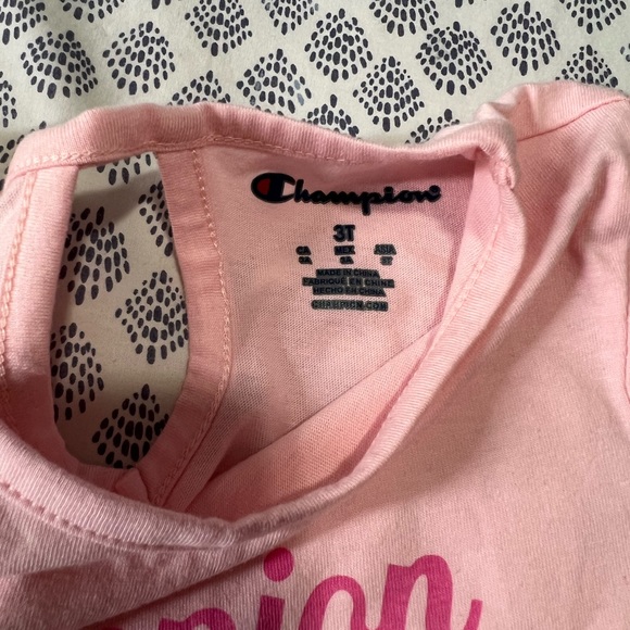 Champion girls logo tee NWT - Picture 4 of 6